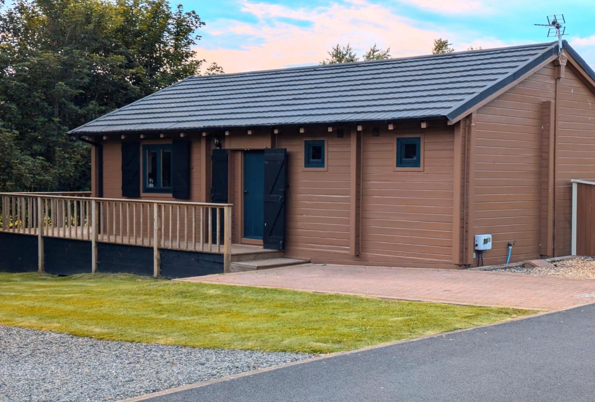 Rustic Lodge Retreat At Riverview Holiday Park Newcastleton المظهر الخارجي الصورة